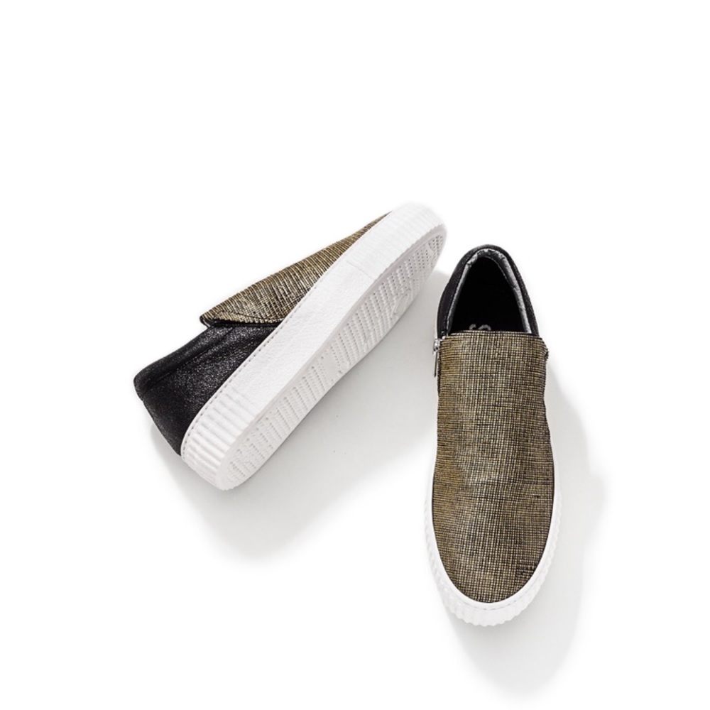 P448 Nine in Metallic gold Slide on Platform Shoe